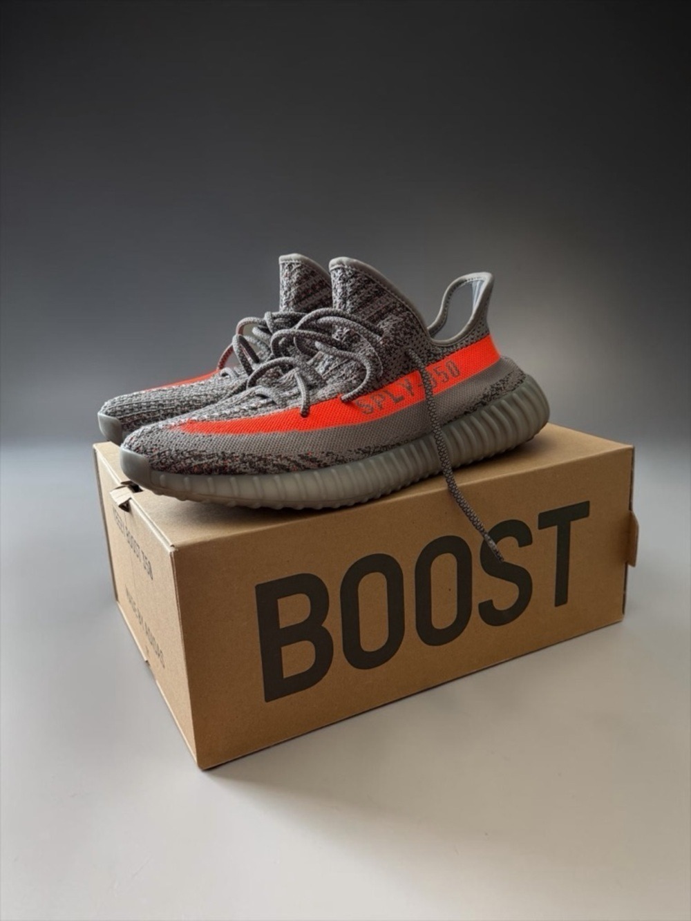 Yeezy Boost 350 V2 Gray Orange Stripe Men's Size 10.5 Sneakers